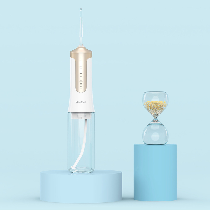 이빨 더 깨끗한 전기 워터 제트 무선 휴대용 물 치실 IPX7 300 밀리람베르트